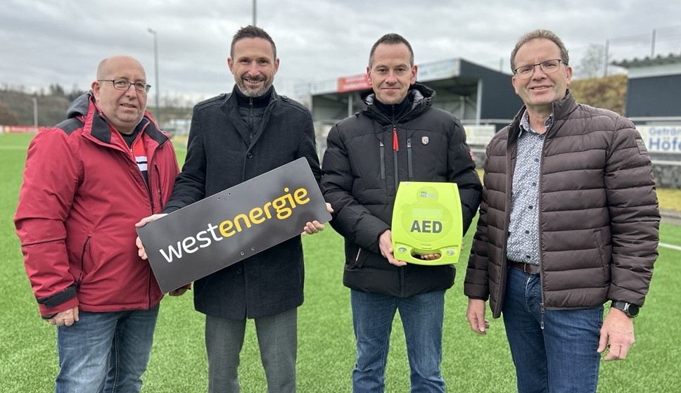 Westenergie unterstützt SV Rahrbachtal mit Defibrillator